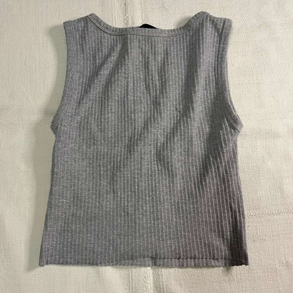 Missguided Gray Ribbed Tank Top - Picture 2 of 2